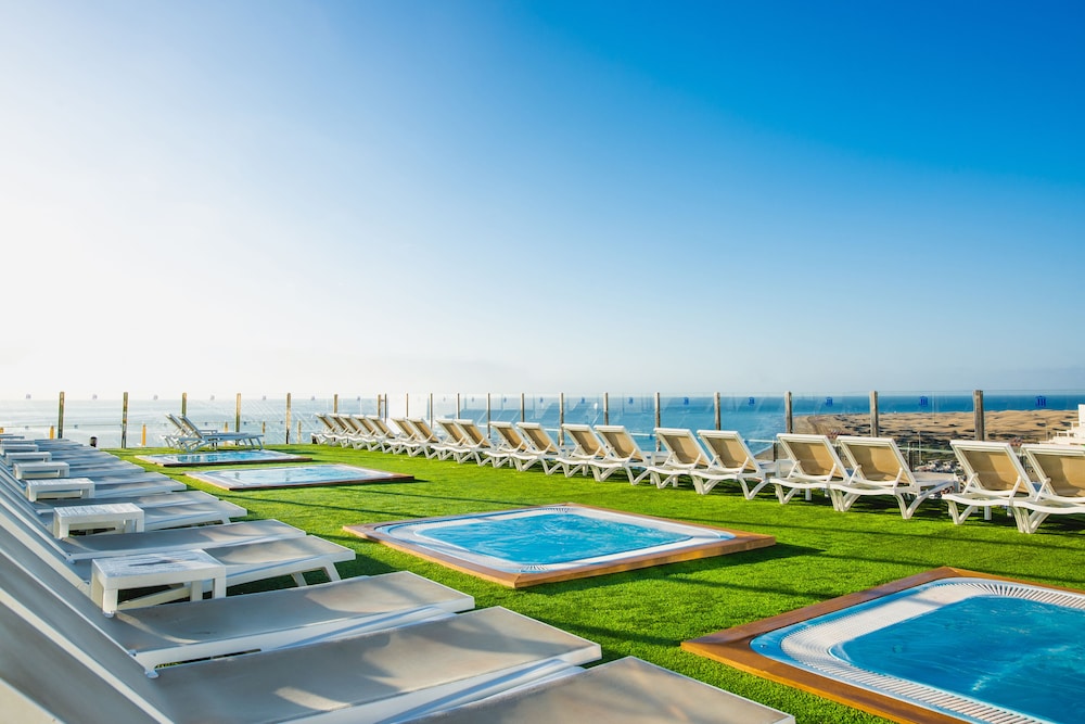 Hotel Lopez - Suitehotel Playa del Ingles 43/50