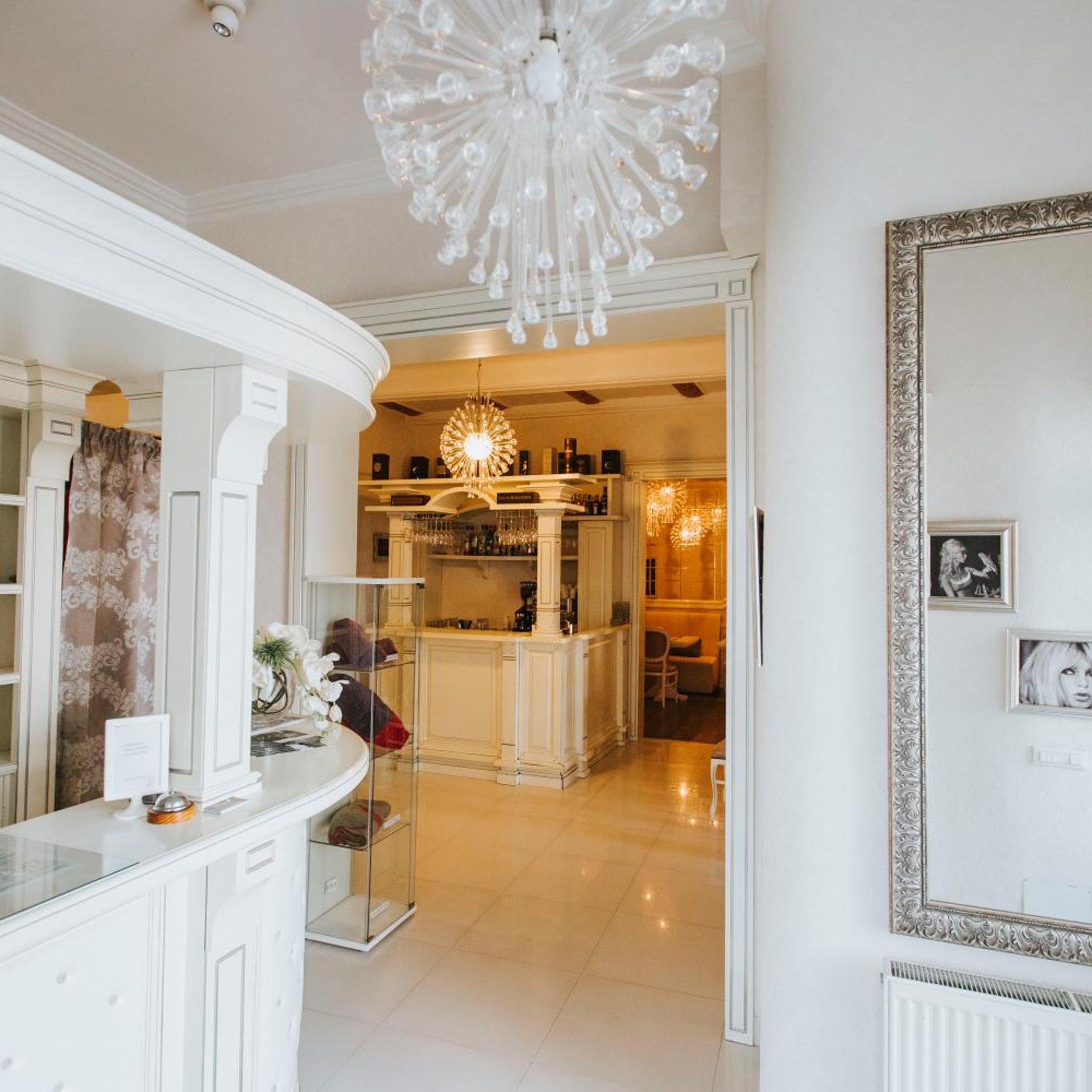 Carol Boutique & SPA ex Vila Cornelia 8/54