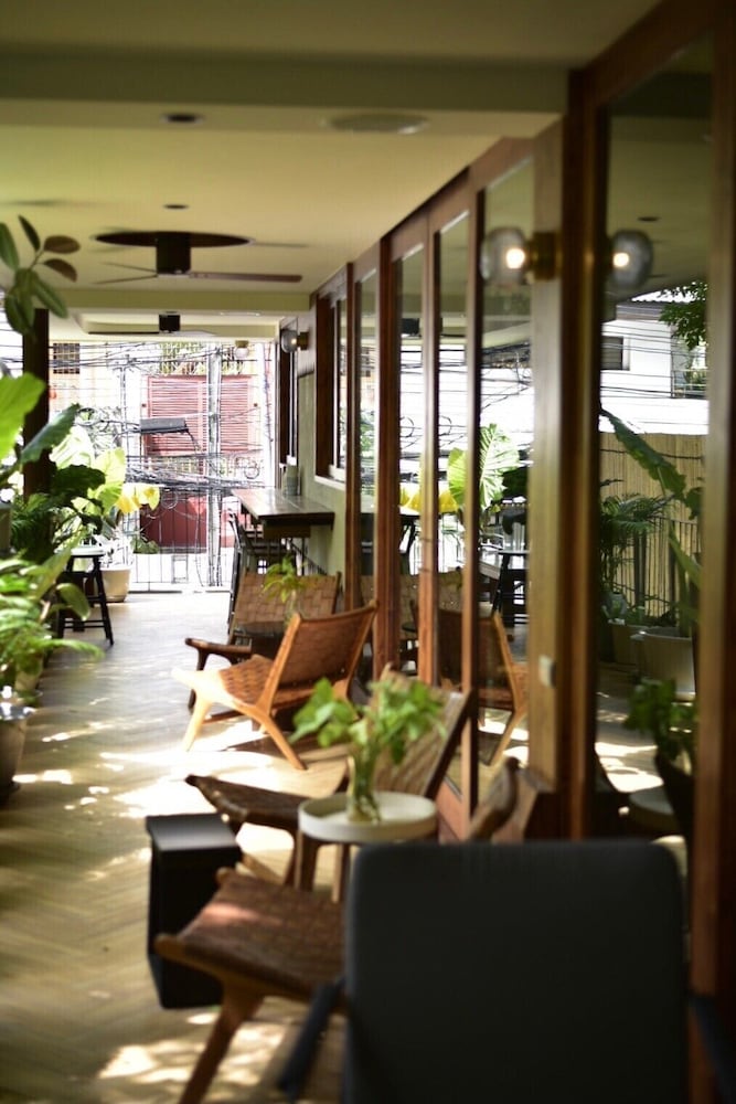 Karaarom Hotel 30/50