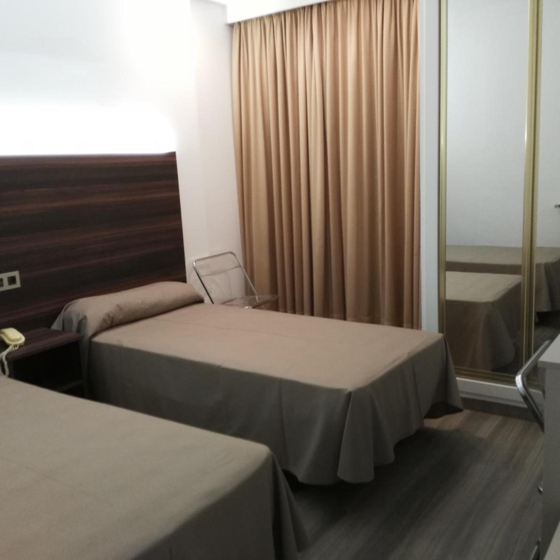 Hotel Ribera 27/57