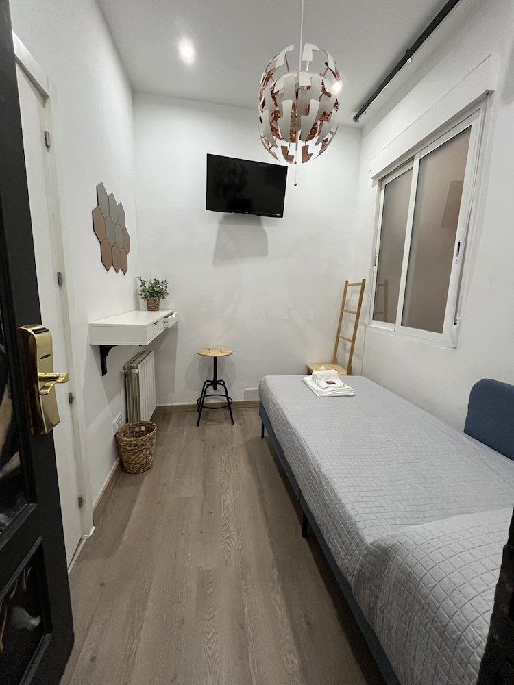 Hostal Inter Plaza Mayor 11/31