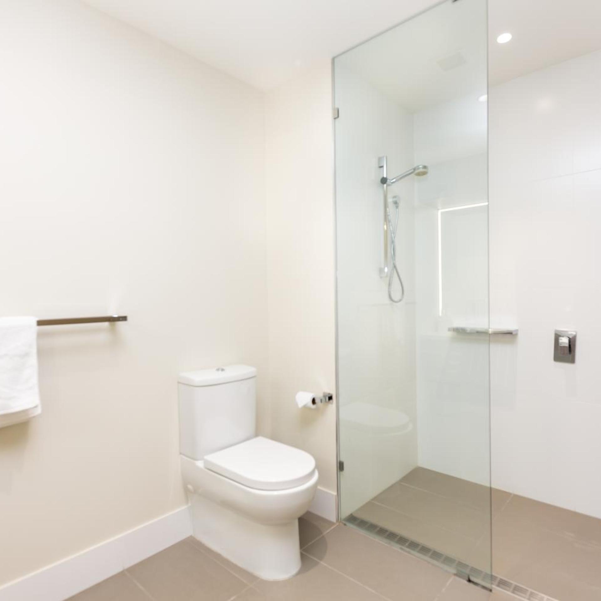 غرفة ديلوكس بسرير كينج، CALAMVALE HOTEL SUITES AND CONFERENCE CENTRE 7/10