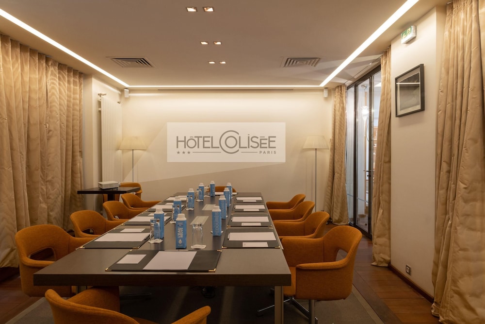 Hotel Le Colisee 43/56