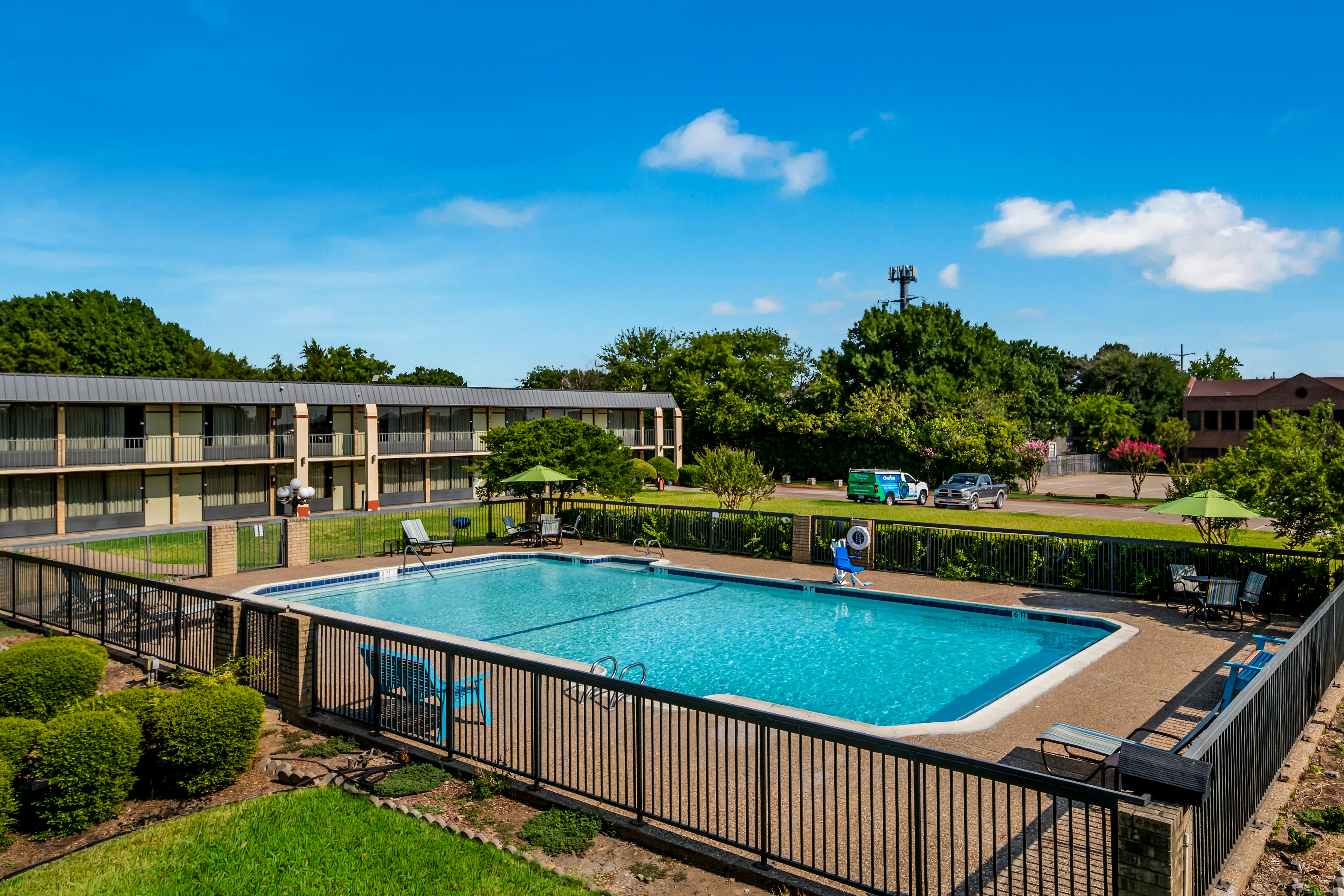 Red Roof Inn and Conference Center McKinney 50/50