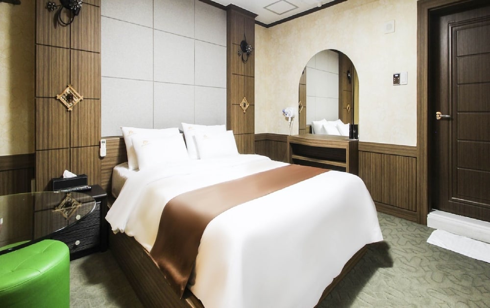 Uljin Grand Hotel 15/26