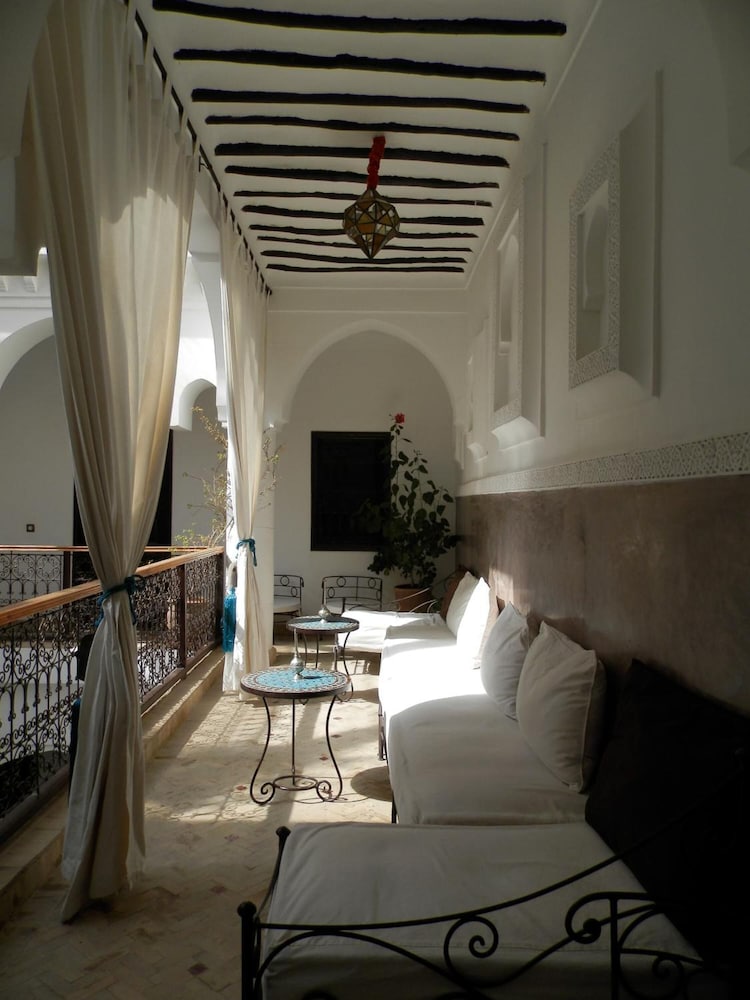 Riad Ailen 29/50
