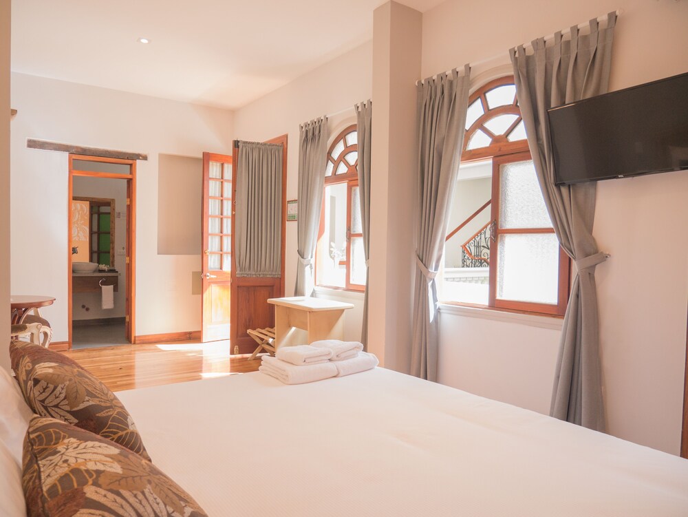 Boutique Hotel Casona D Alameda 14/63
