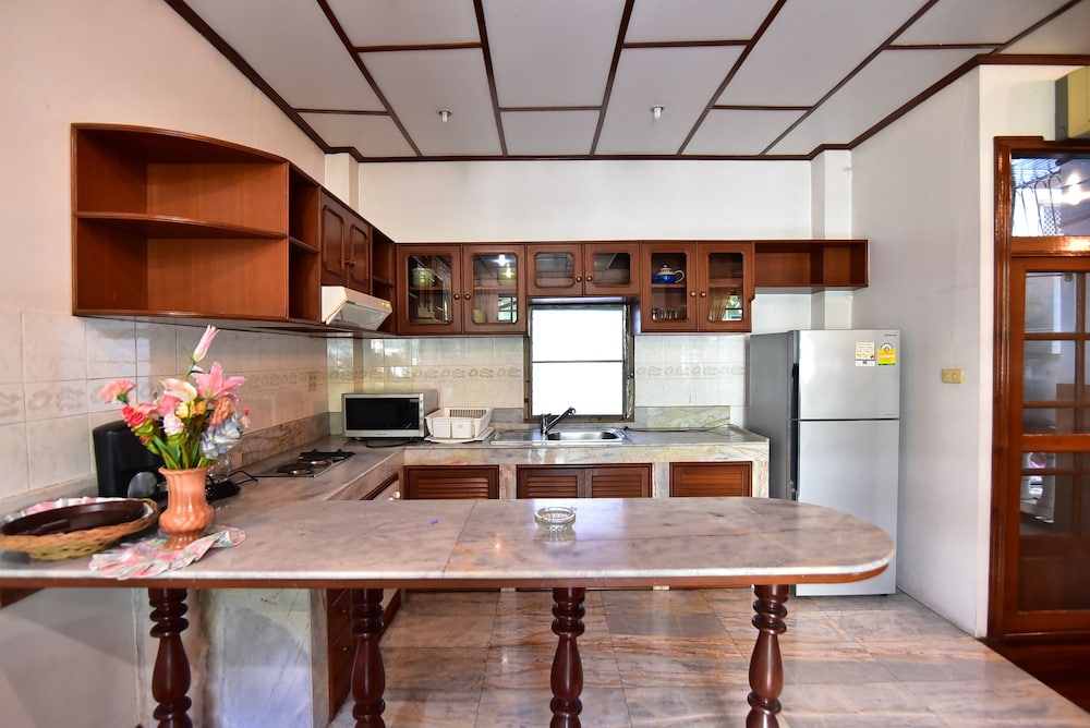 Nong Apartment Pattaya - Adults Only 8/31