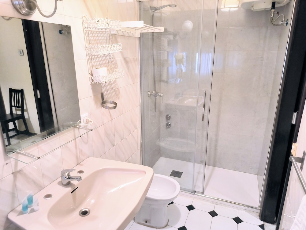 Pension Perez Montilla 40/50