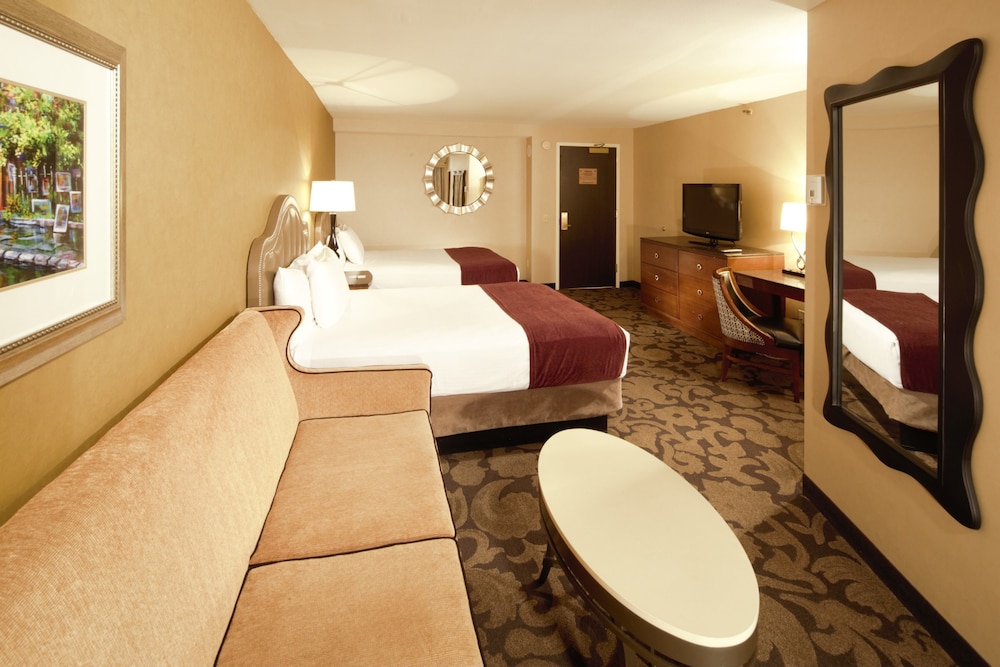 The Orleans Hotel and Casino 10/50