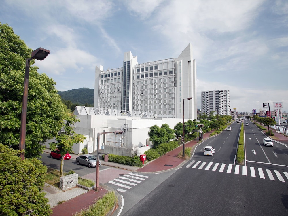Crown Palais Kitakyushu 38/46