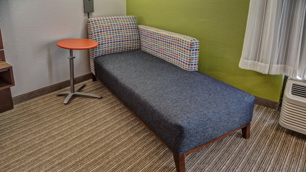 Holiday Inn Express Memphis Medical Center Midtown 25/61