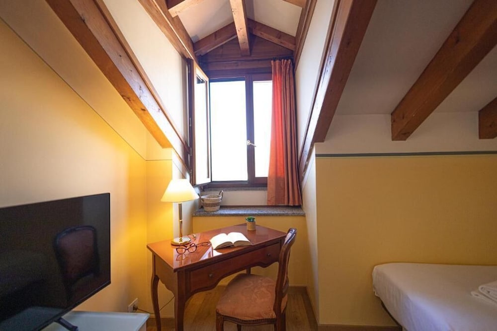 Hotel Pallanza 34/50