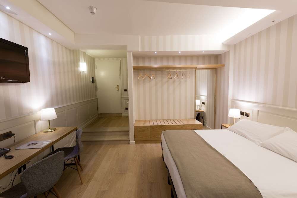 Hotel Silla 23/69