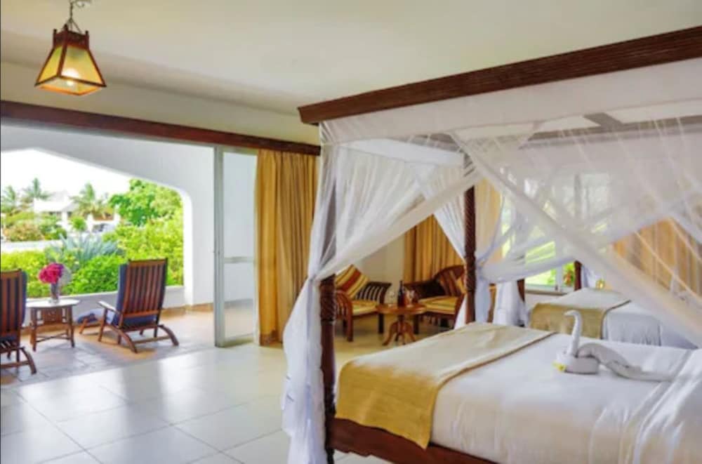 Royal Zanzibar Beach Resort 6/50