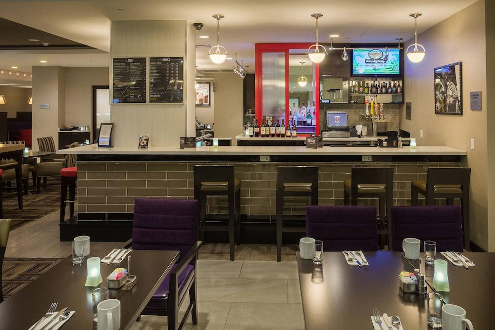 Courtyard By Marriott Culver City Los Angeles 9/46
