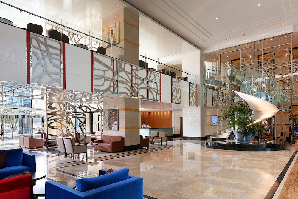 Millennium Hotel and Convention Centre 11/89