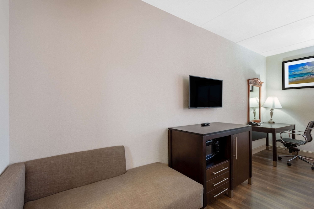 Ramada by Wyndham Panama City 42/51