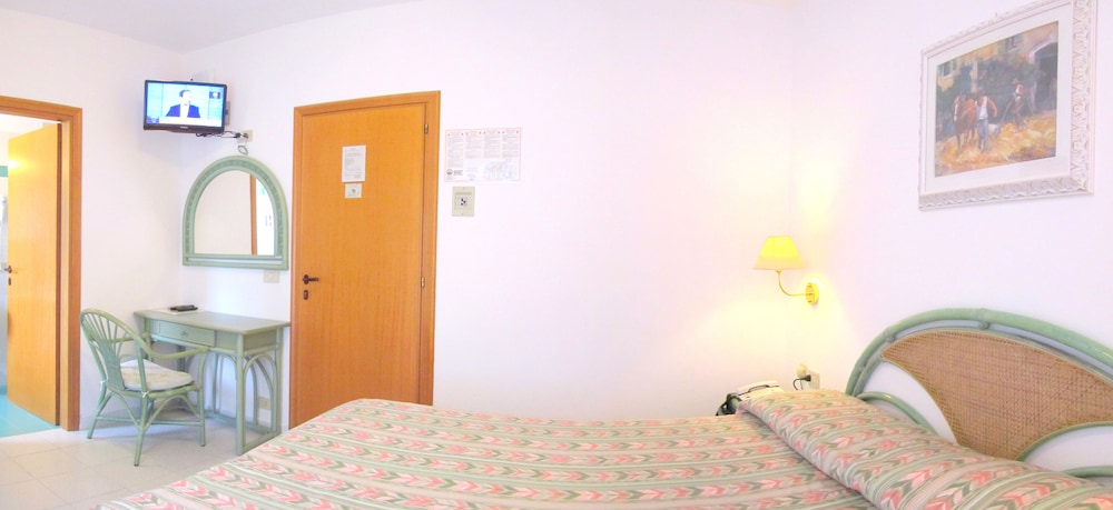 Hotel Montemerlo 48/50