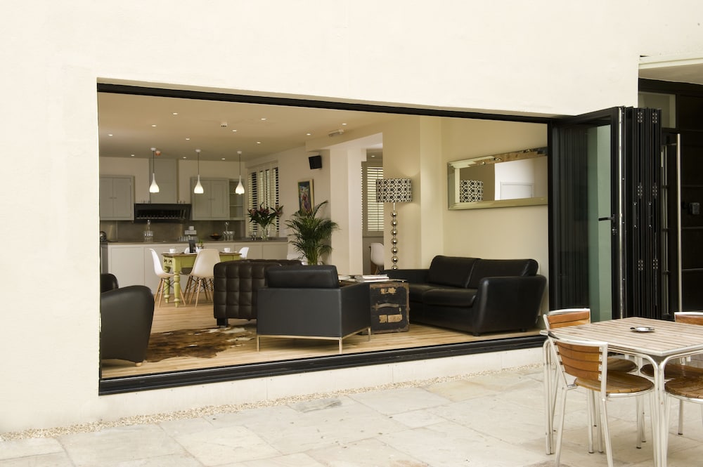 Brooks Guesthouse Bristol 47/69