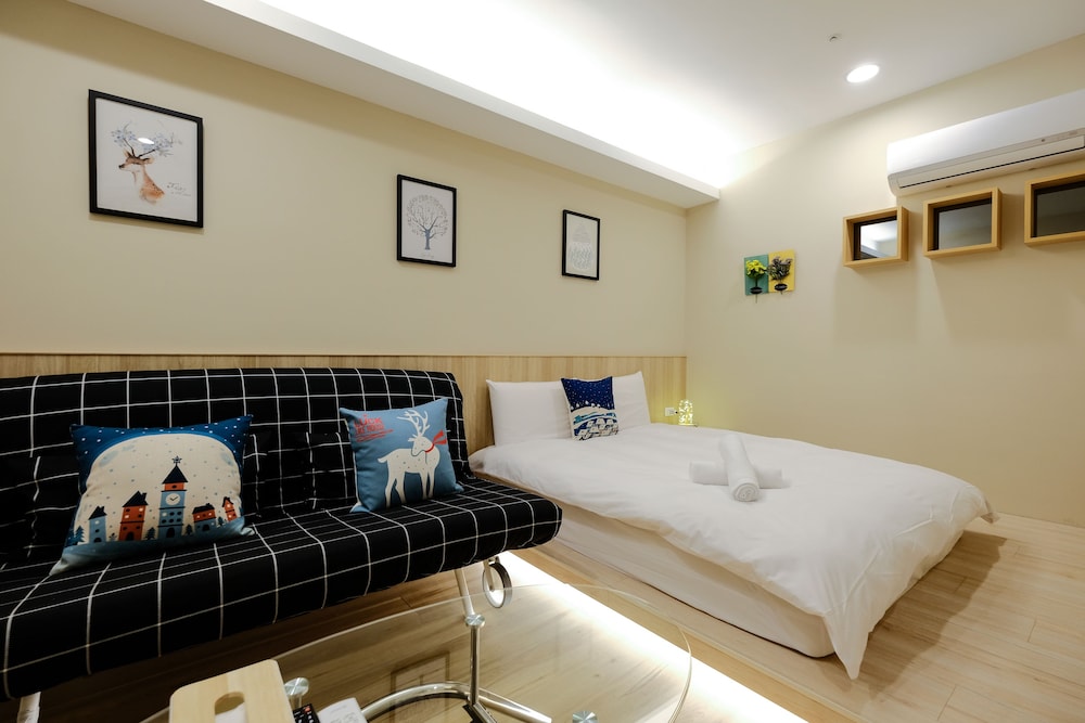 Color Fun Inn 17/60
