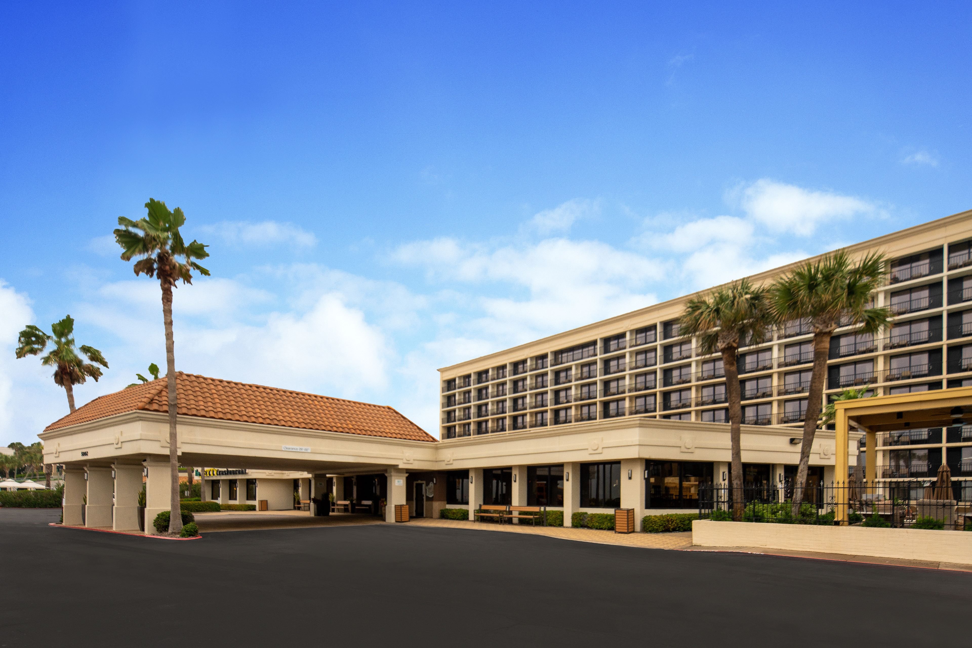 Holiday Inn Resort Galveston-On The Beach 7/55