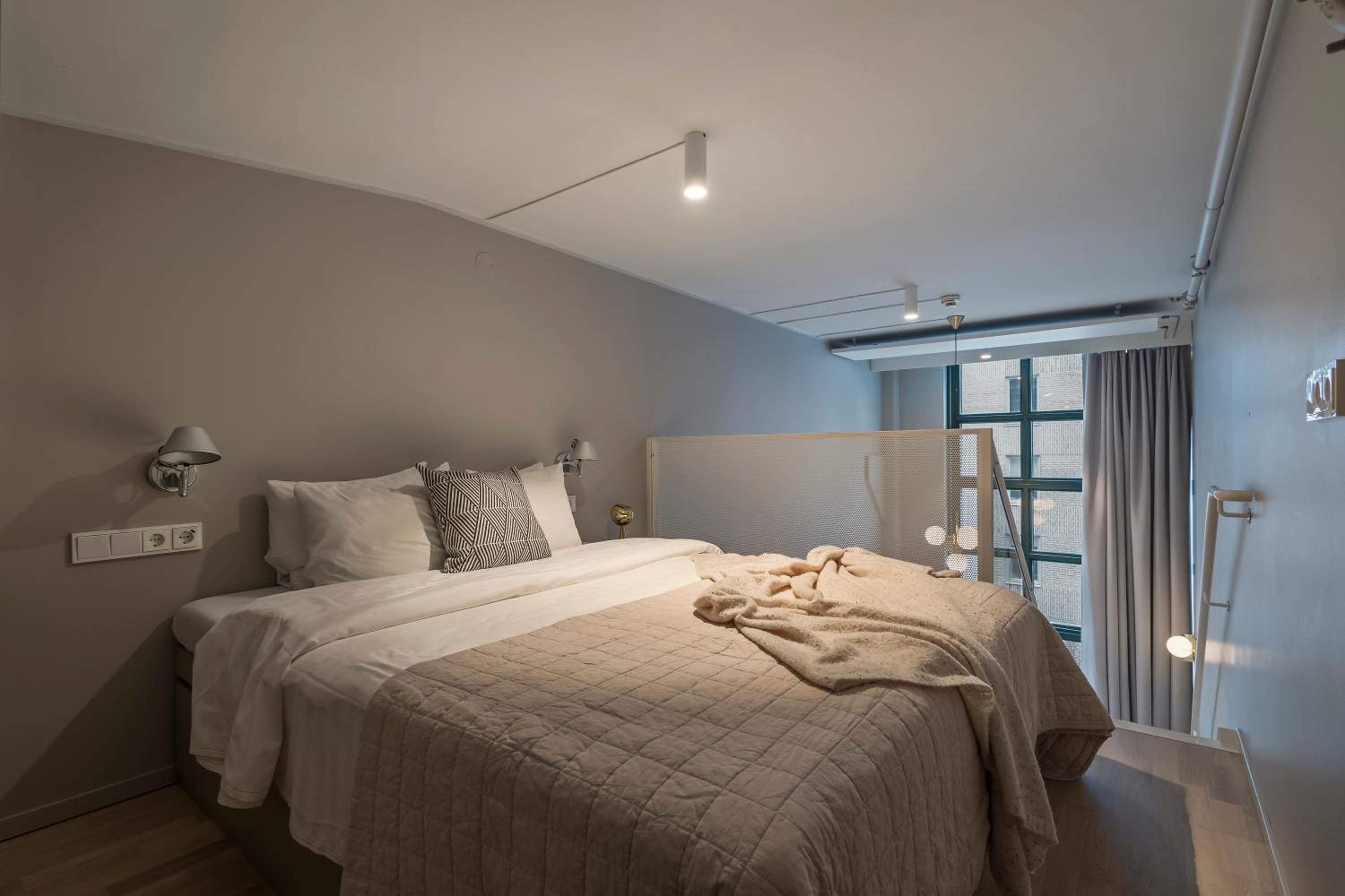 Loft, Deluxe, Apartment, Sofa