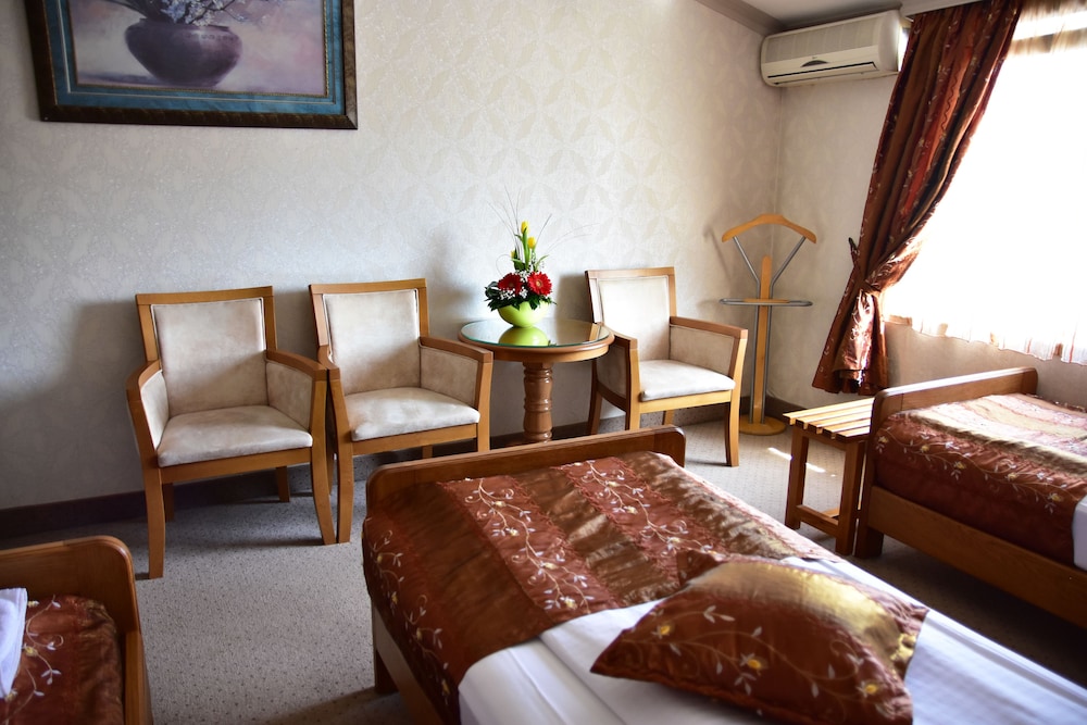 Garni Hotel Lav 29/50
