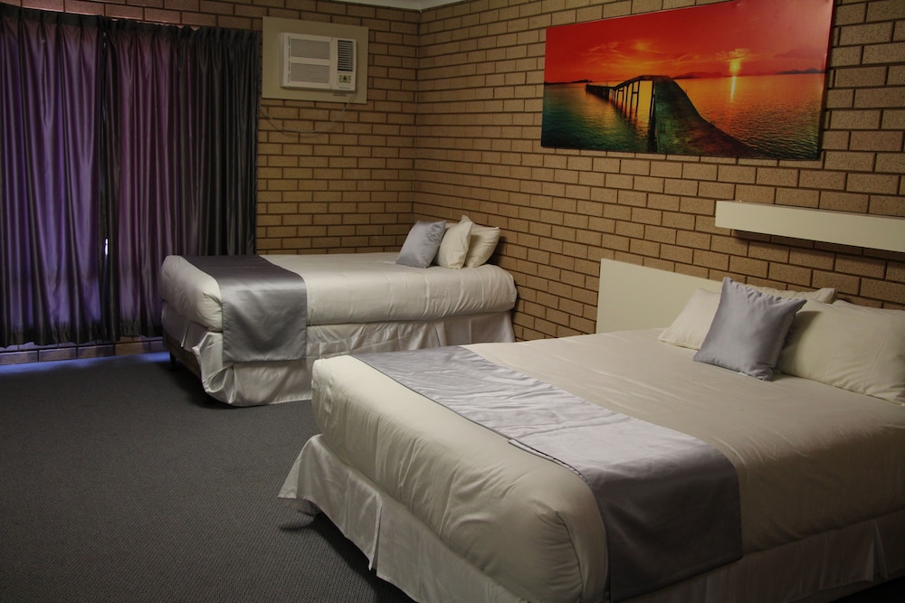 Carnarvon Motel 17/60