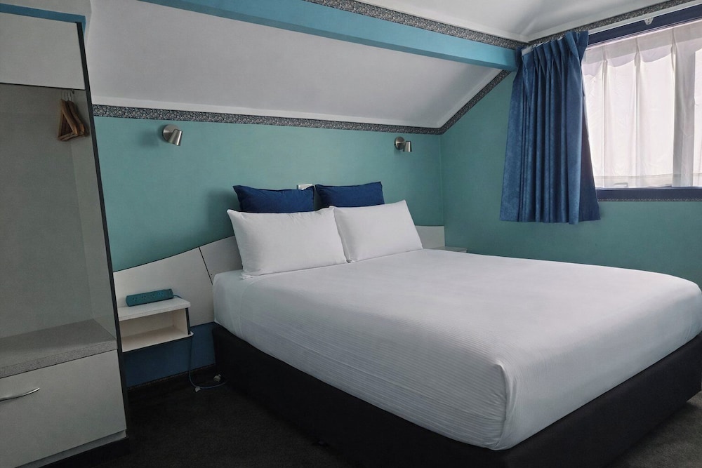 Pure Motel & Guest House 20/75
