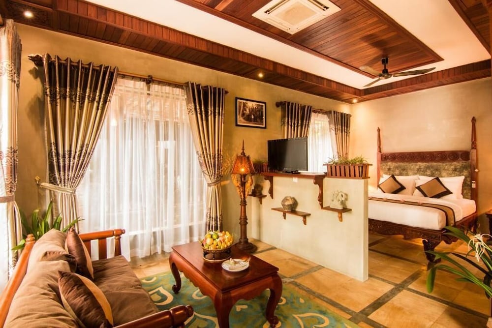 MODEL ANGKOR RESORT AND RESIDENCE 29/50