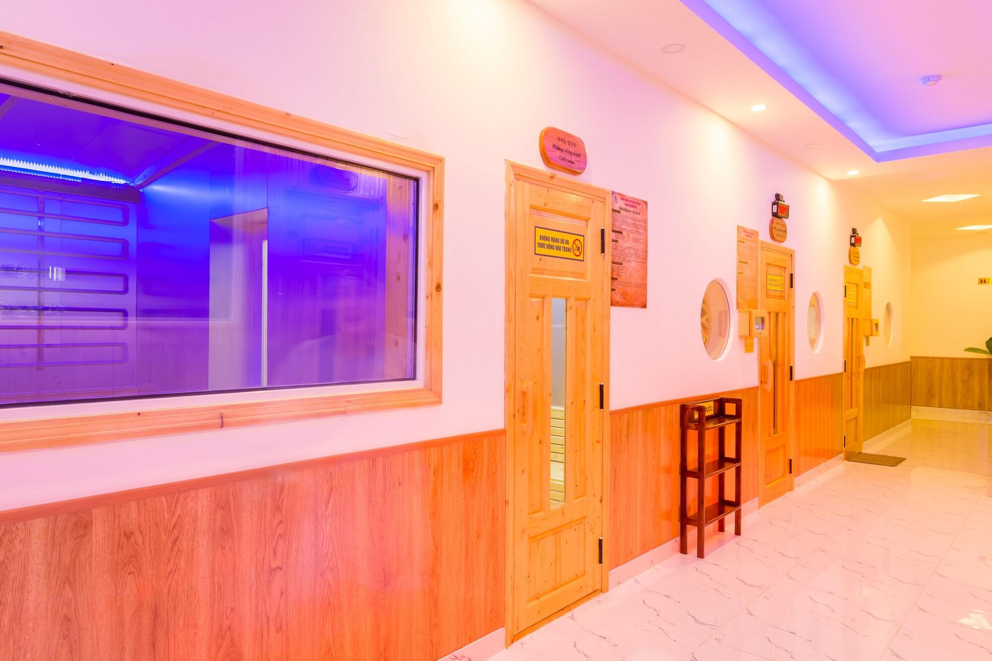 Hotel 175 78/95