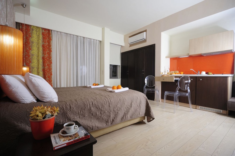 Steris Elegant Beach Hotel 33/70