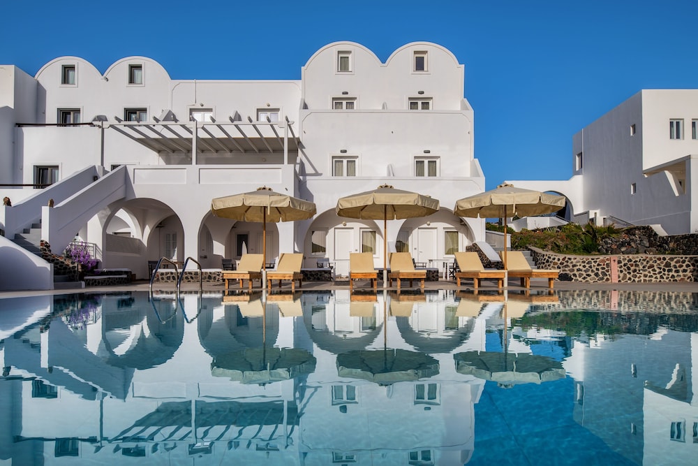 Villa Thiranthemis 25/29