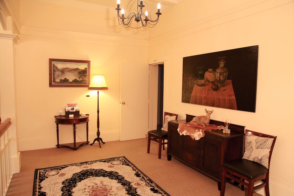 The Devereux Boutique Hotel 49/69