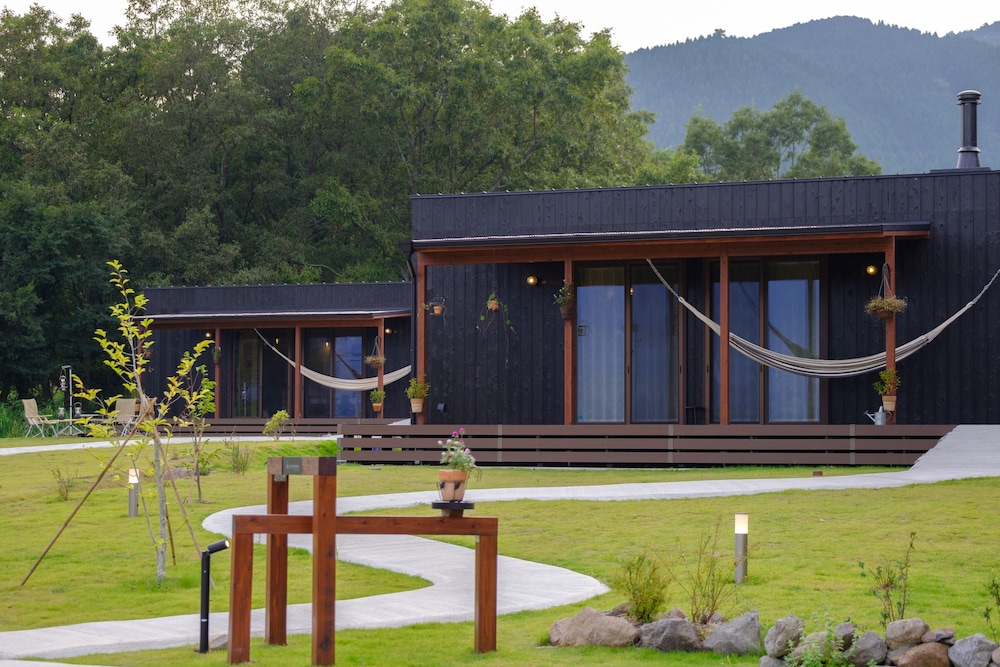 The Sense Of Wonder Holistic Glamping 8/50