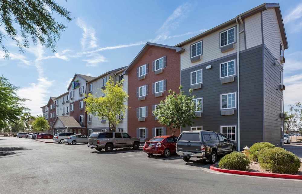 Extended Stay America Select Suites - Phoenix - West 47/52