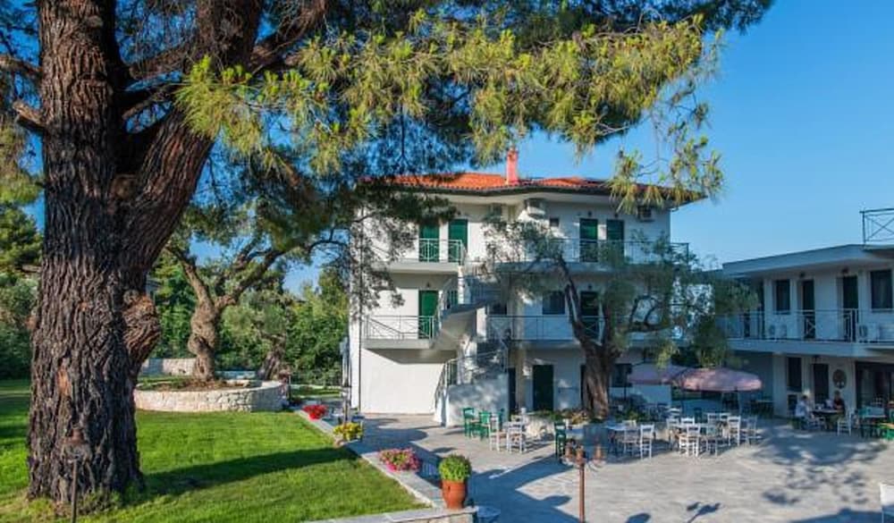 Mirabilia Boutique Hotel in KASSANDRA