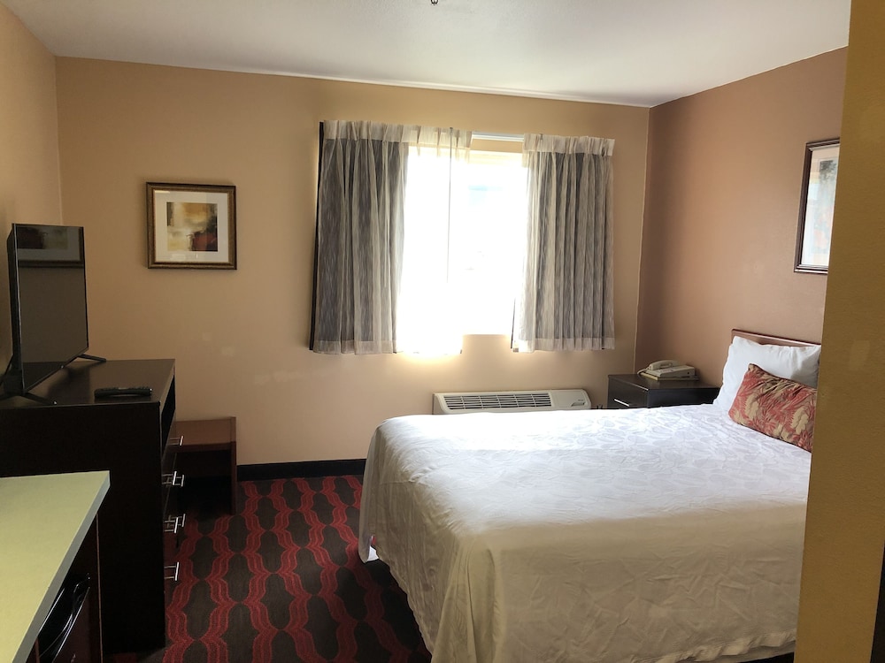 Americas Best Value Inn & Suites Forest Grove Hillsboro 5/34