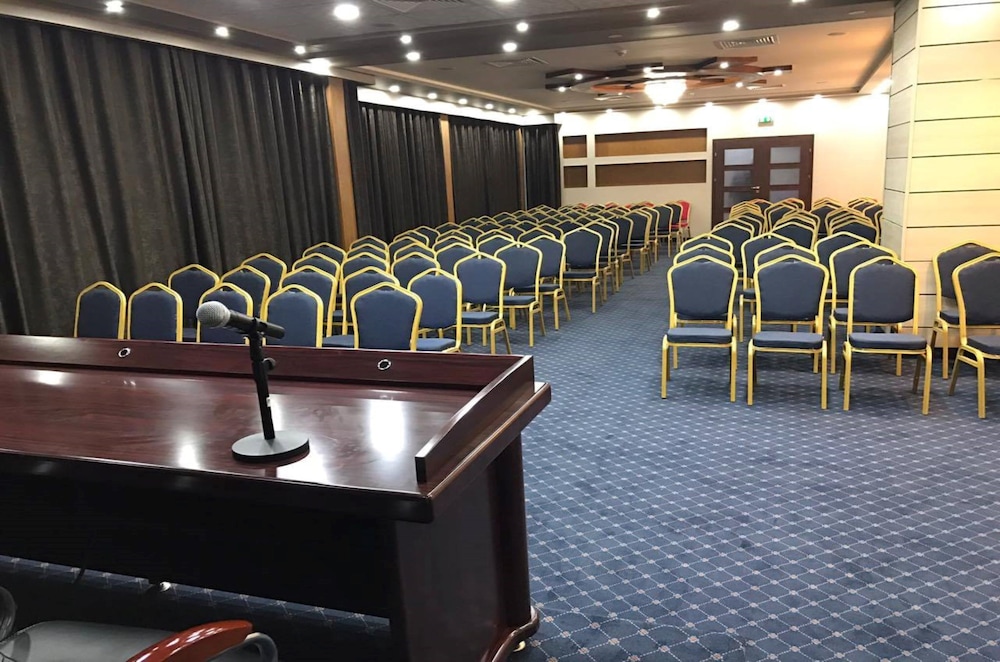 El Bey Hotel 42/50