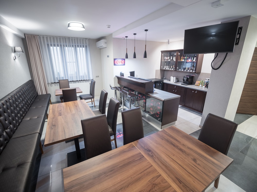 Hotel Miodowa 33/43