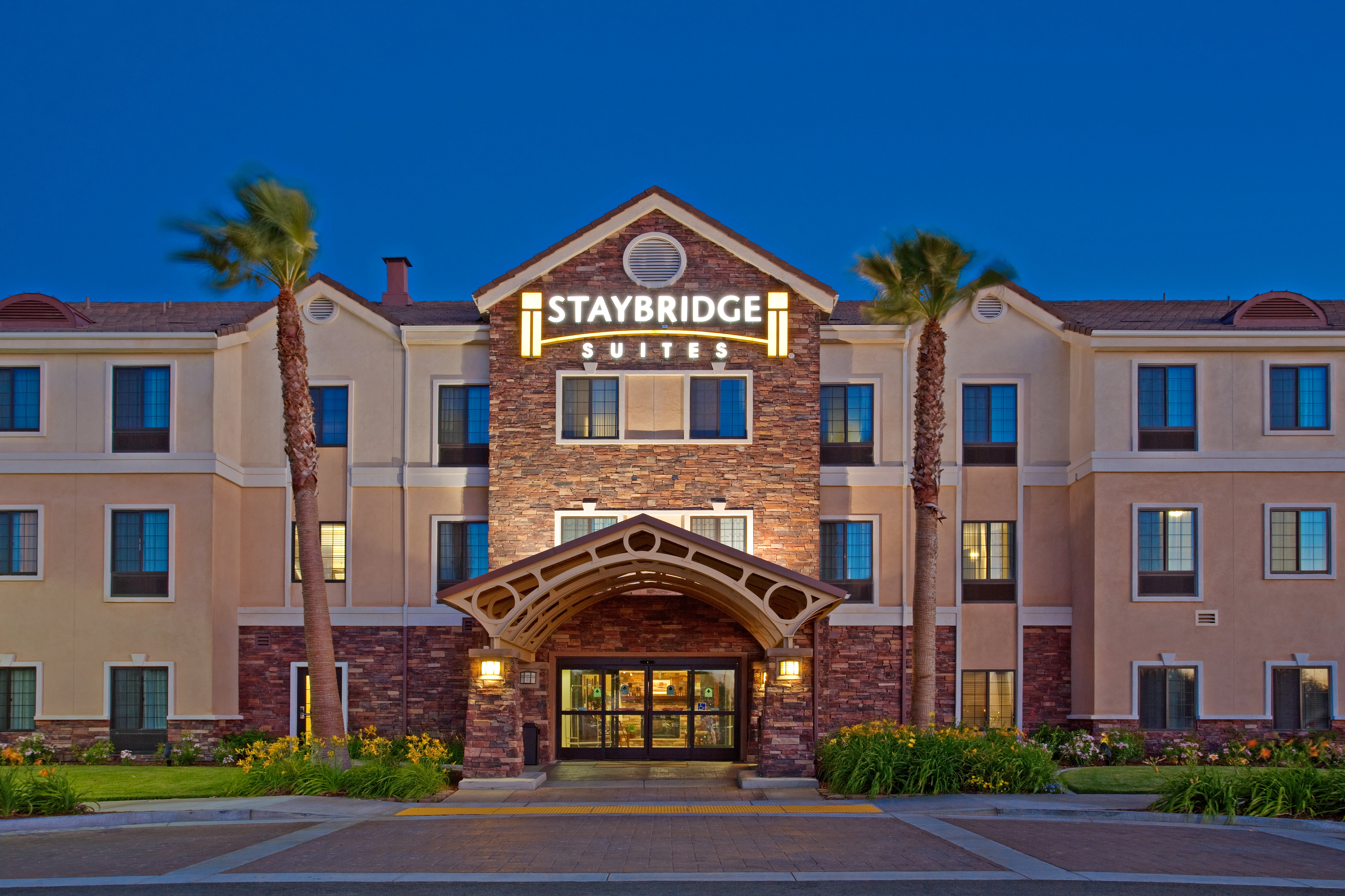 Staybridge Suites Palmdale 2/43