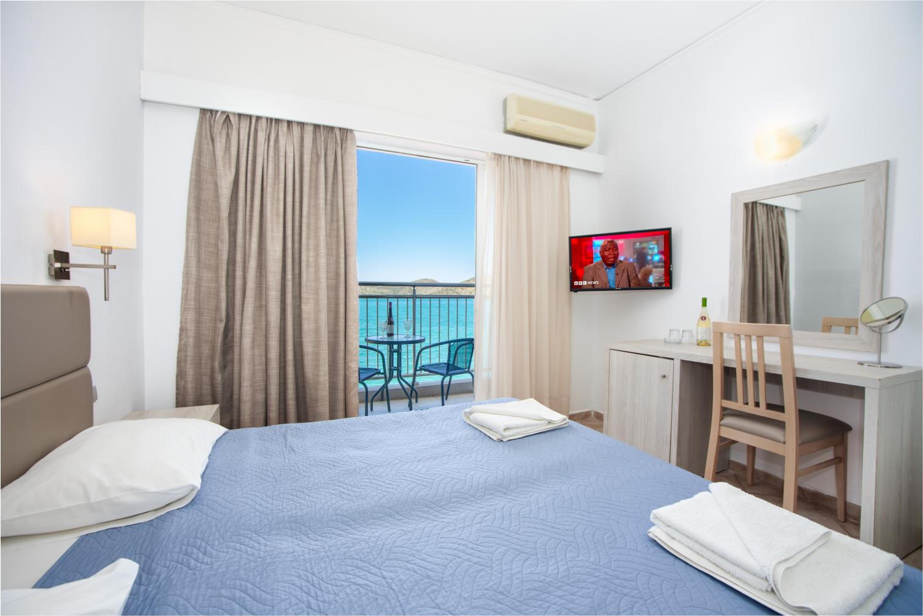 Aristea Hotel 5/19