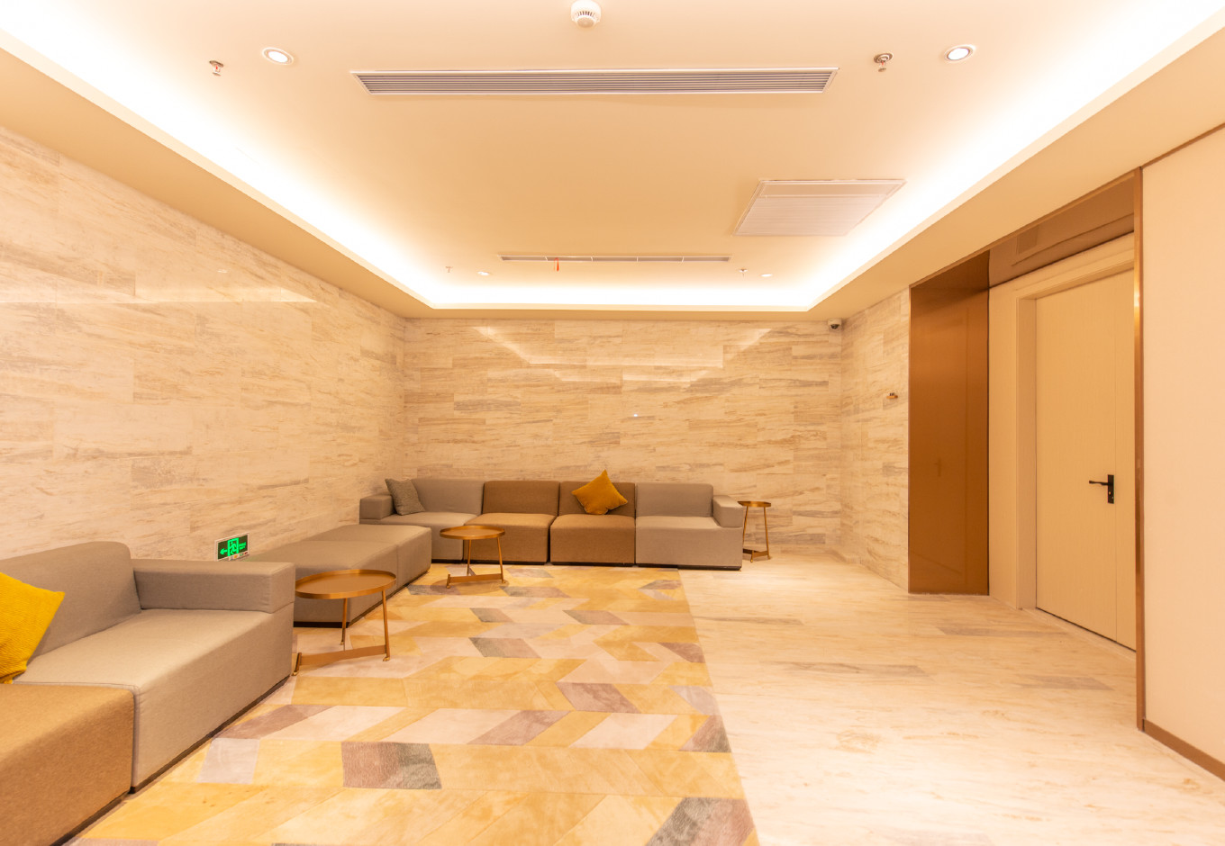 JI Hotel Shanghai Hongqiao Airport 18/28