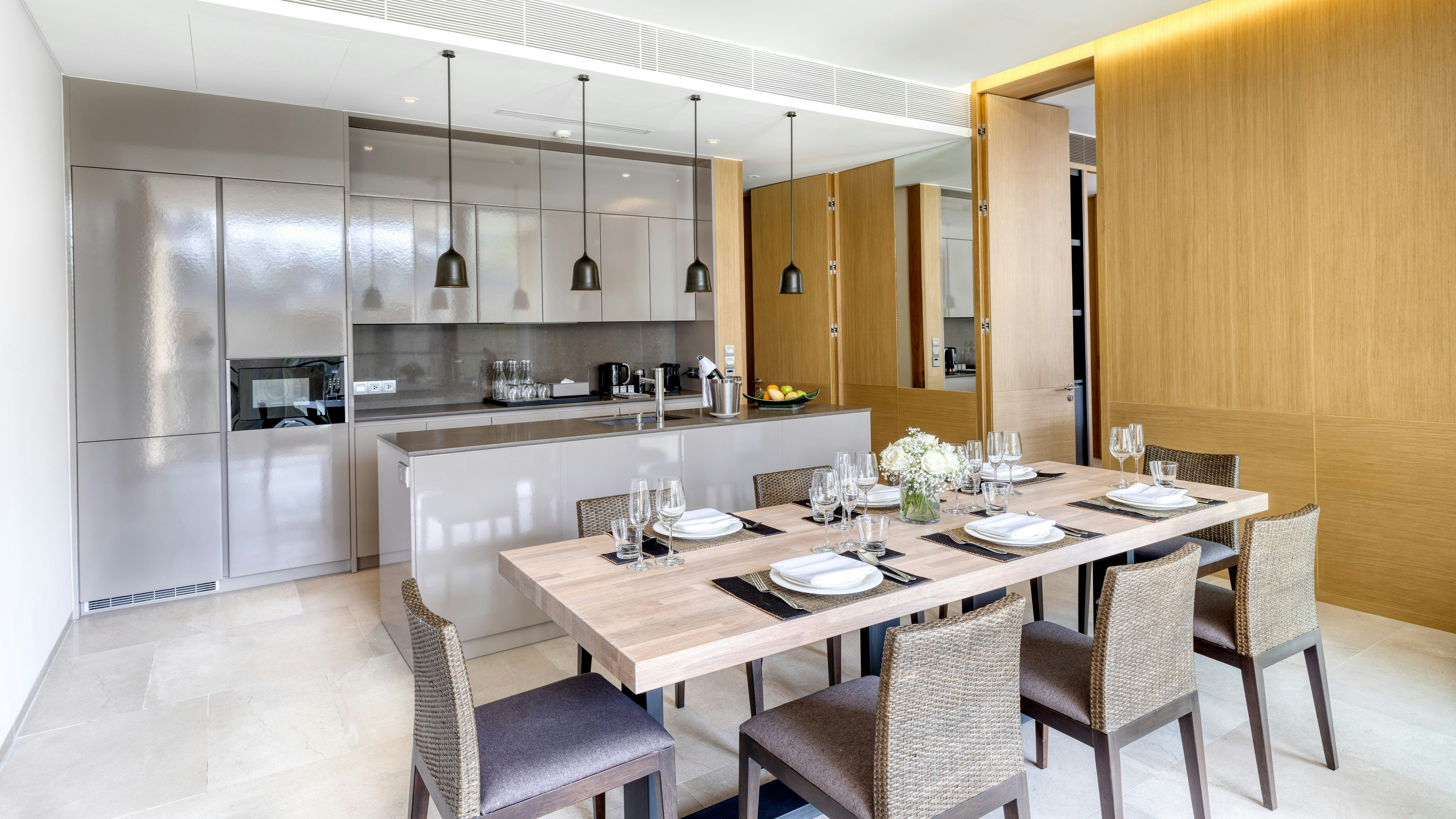 Twinpalms MontAzure Phuket Resort 60/81