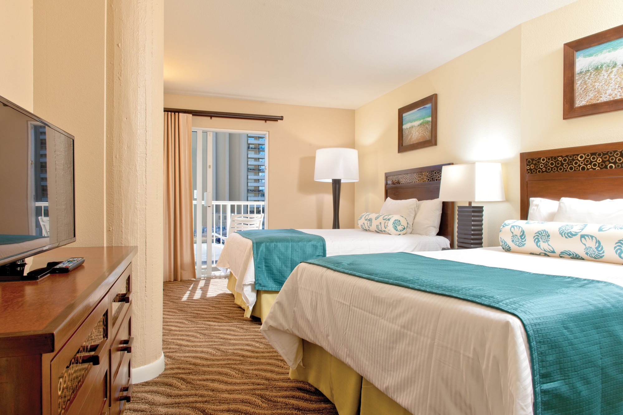 جناح بغرفتي نوم بمطبخ صغير، Club Wyndham At Waikiki Beach Walk 7/10