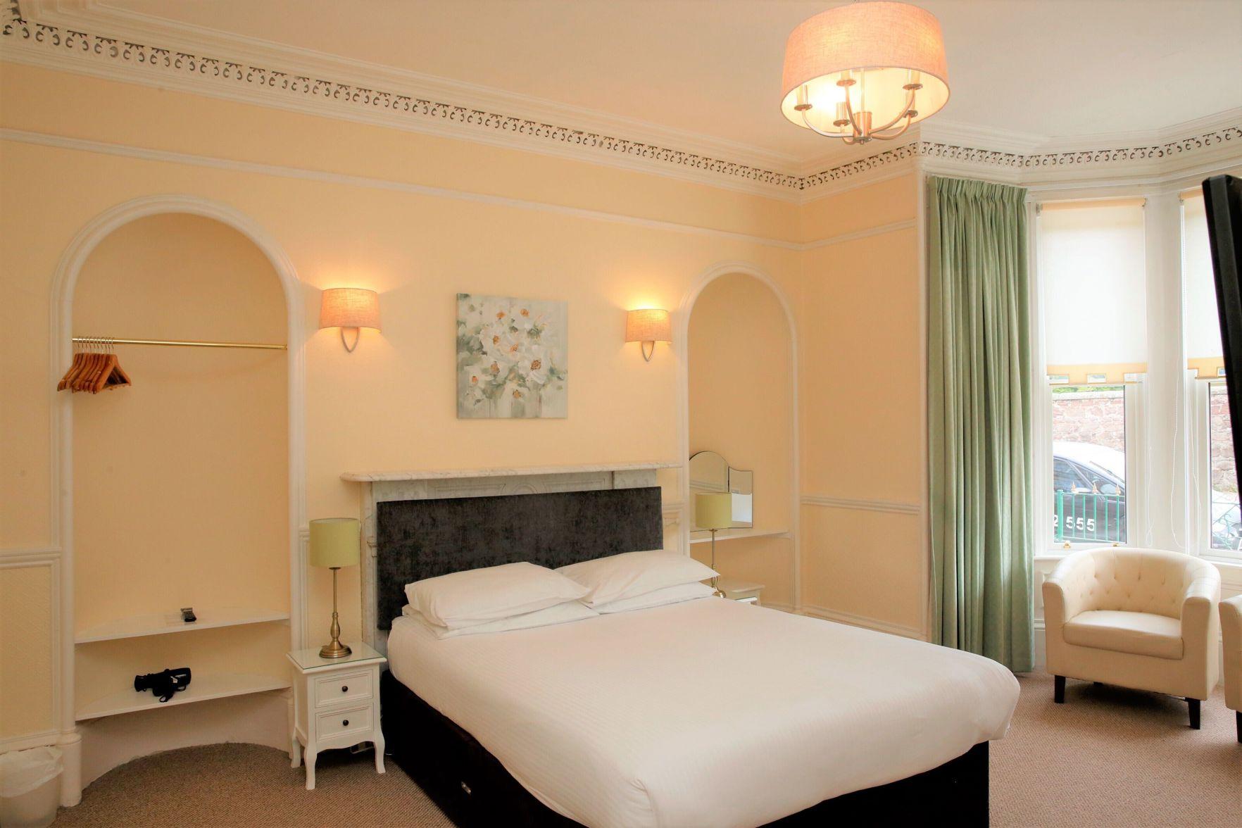 Ardross Glencairn Guest House B&B 8/28