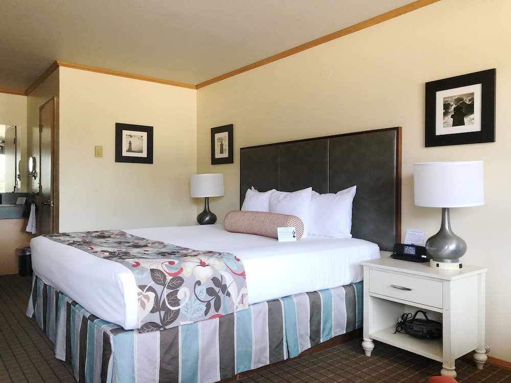 River House Inn, a Baymont by Wyndham 28/59