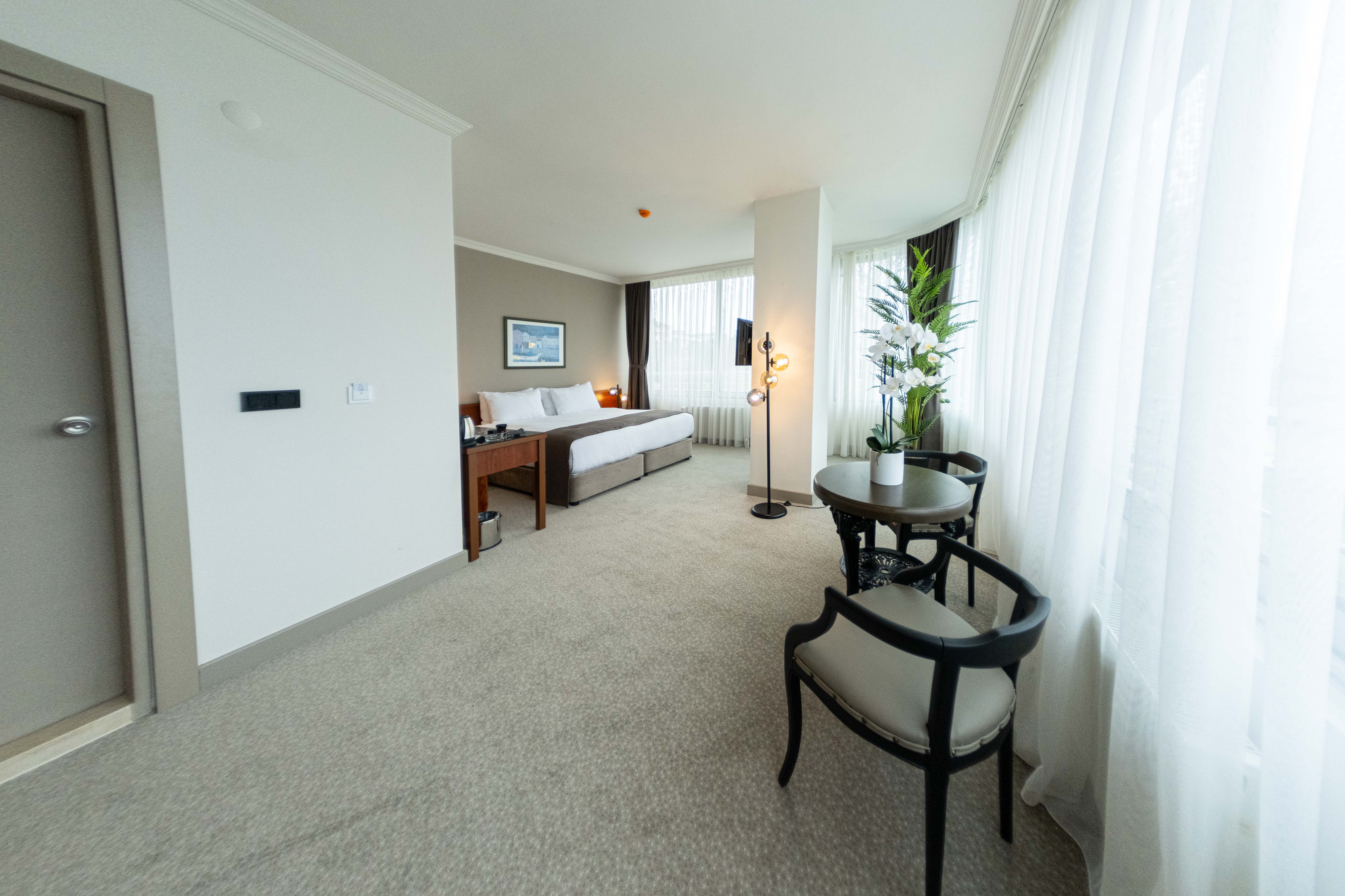 Kndf Marine Otel 42/55