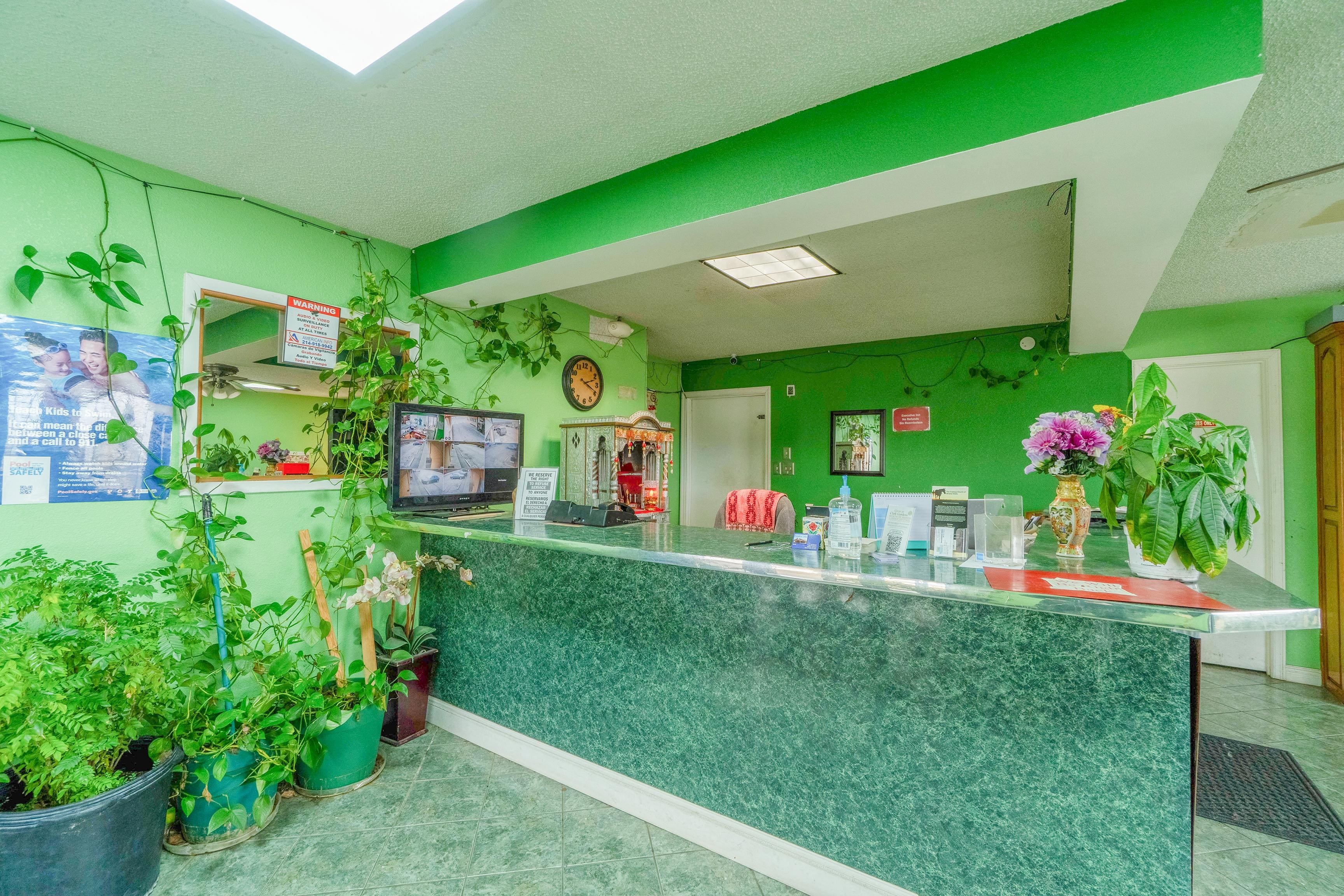 Executive Inn By OYO Mineral Wells US-180 10/41